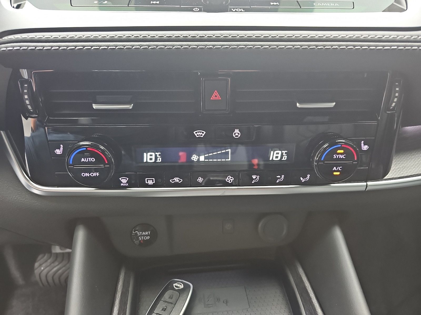 Fahrzeugabbildung Nissan QASHQAI 1.5 VC-T E-Power TEKNA