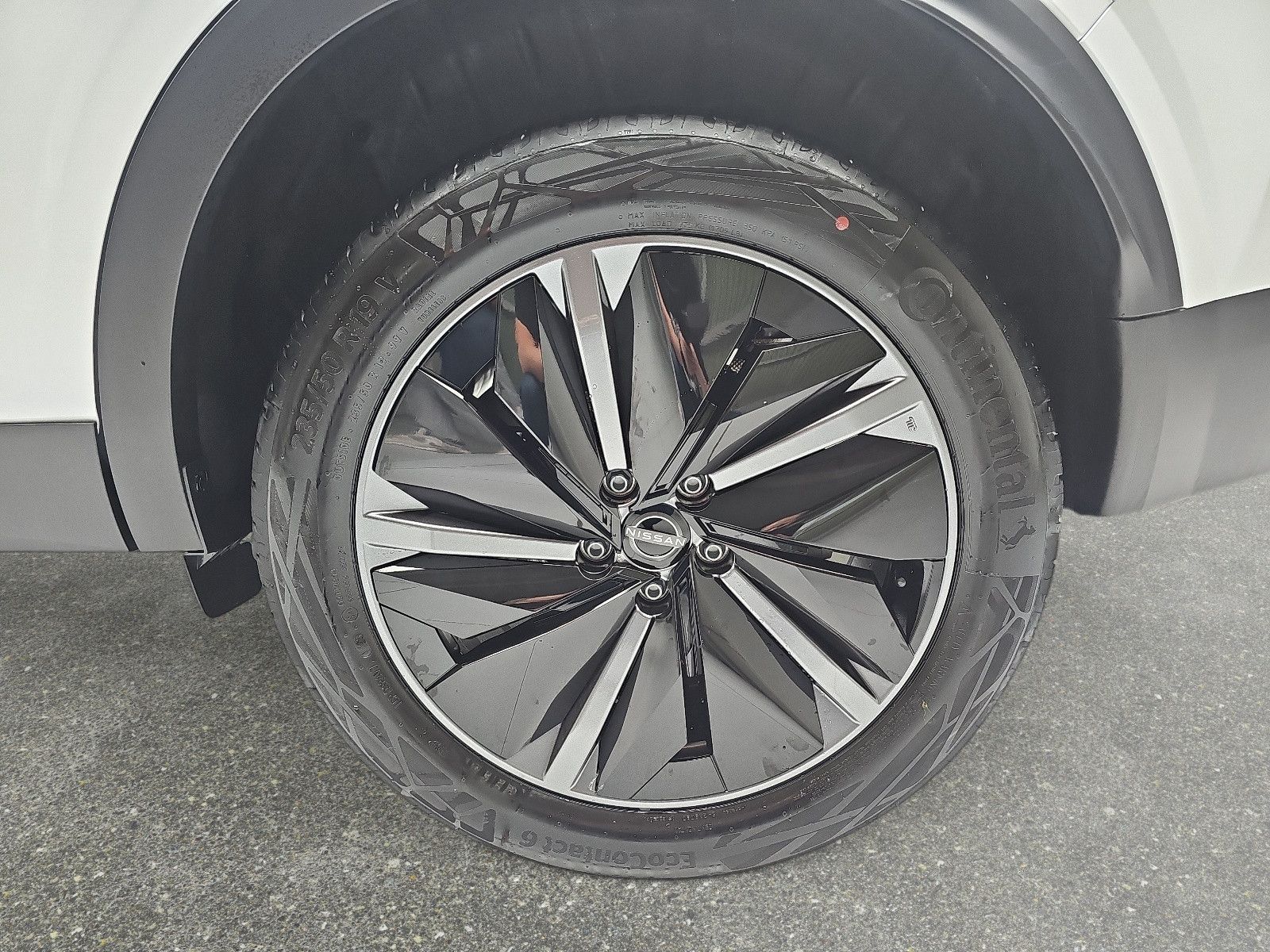 Fahrzeugabbildung Nissan QASHQAI 1.5 VC-T E-Power TEKNA