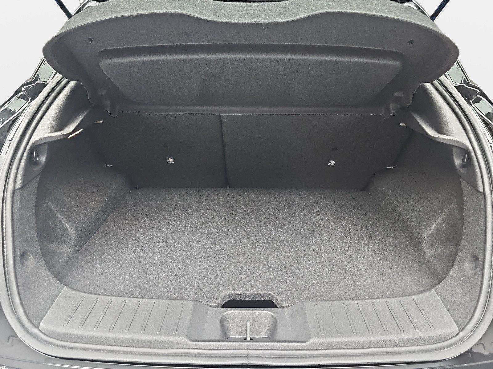 Fahrzeugabbildung Nissan JUKE 1.0 DIG-T N-CONNECTA / WINTER-PAKET