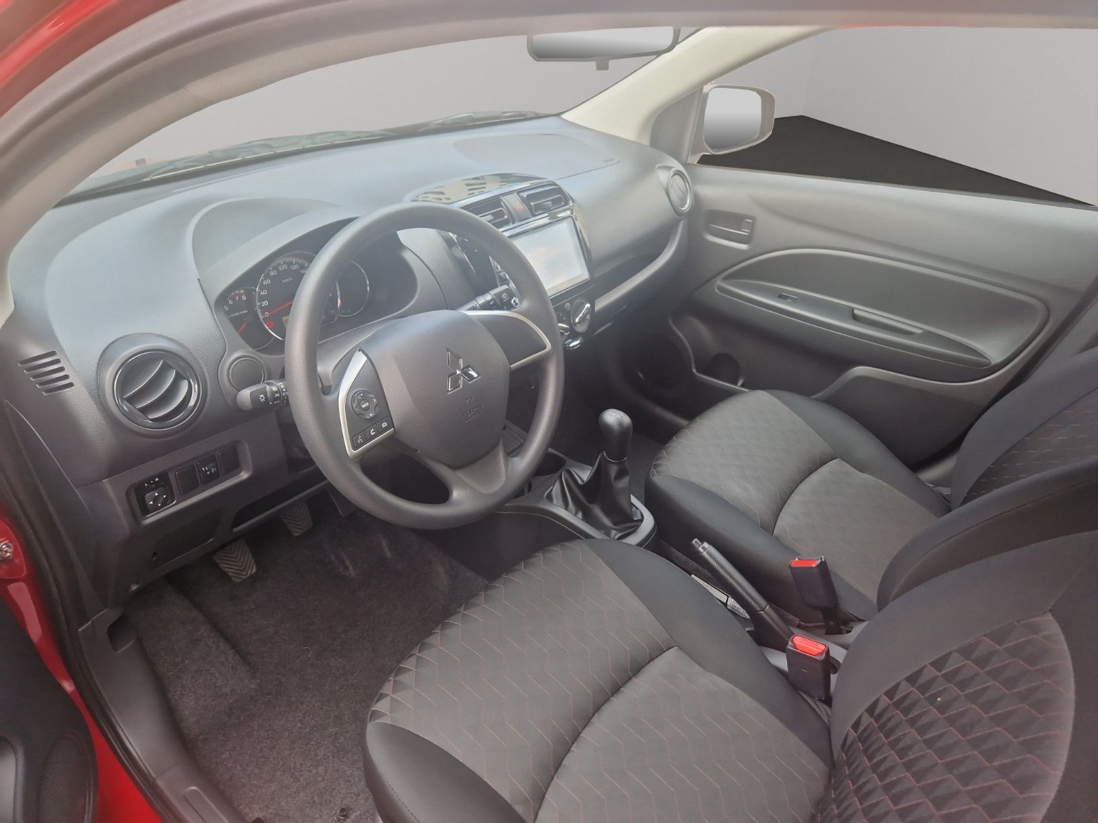 Fahrzeugabbildung Mitsubishi SPACE STAR 1.2 PLUS