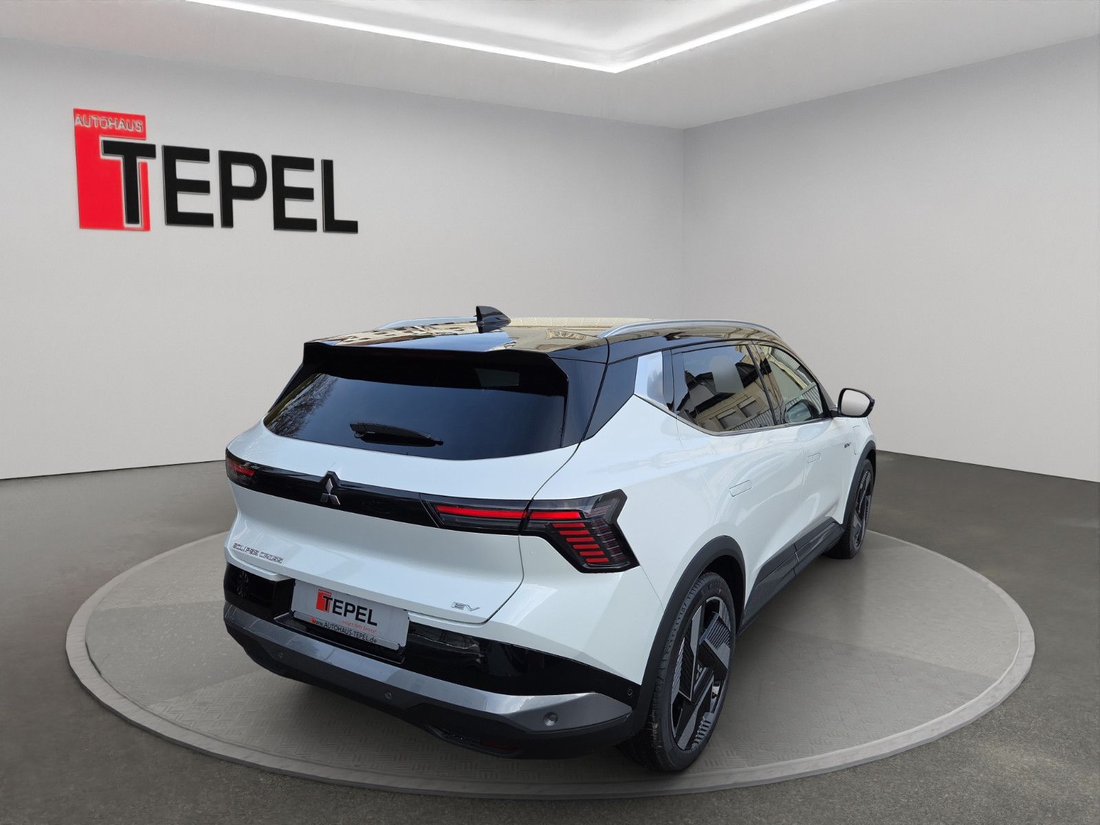 Fahrzeugabbildung Mitsubishi ECLIPSE CROSS EV DIAMANT TOP