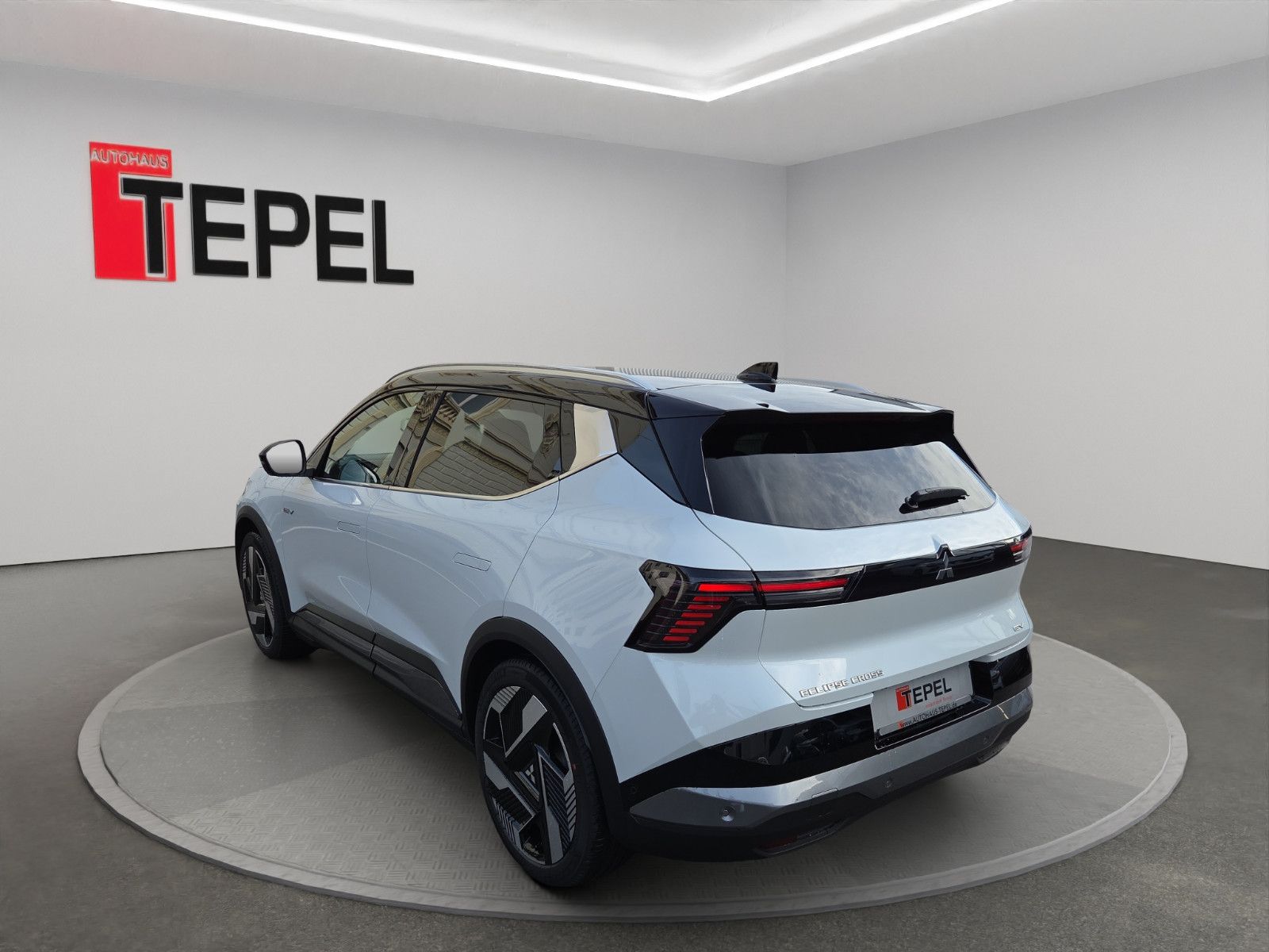 Fahrzeugabbildung Mitsubishi ECLIPSE CROSS EV DIAMANT TOP