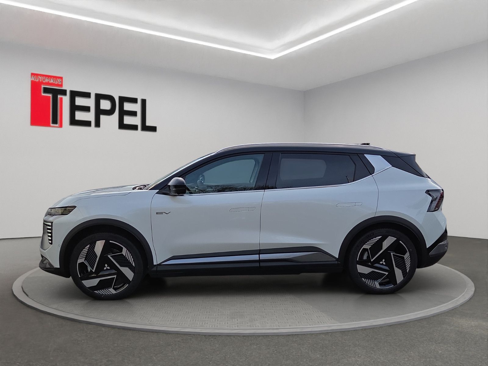 Fahrzeugabbildung Mitsubishi ECLIPSE CROSS EV DIAMANT TOP