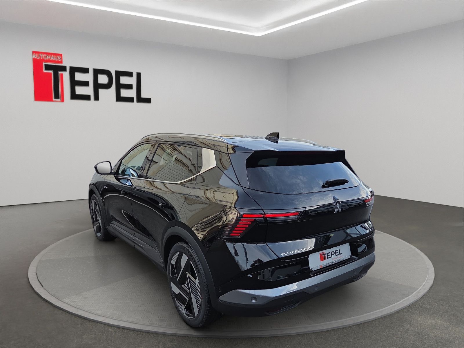 Fahrzeugabbildung Mitsubishi ECLIPSE CROSS EV DIAMANT TOP LUXURY-PAKET