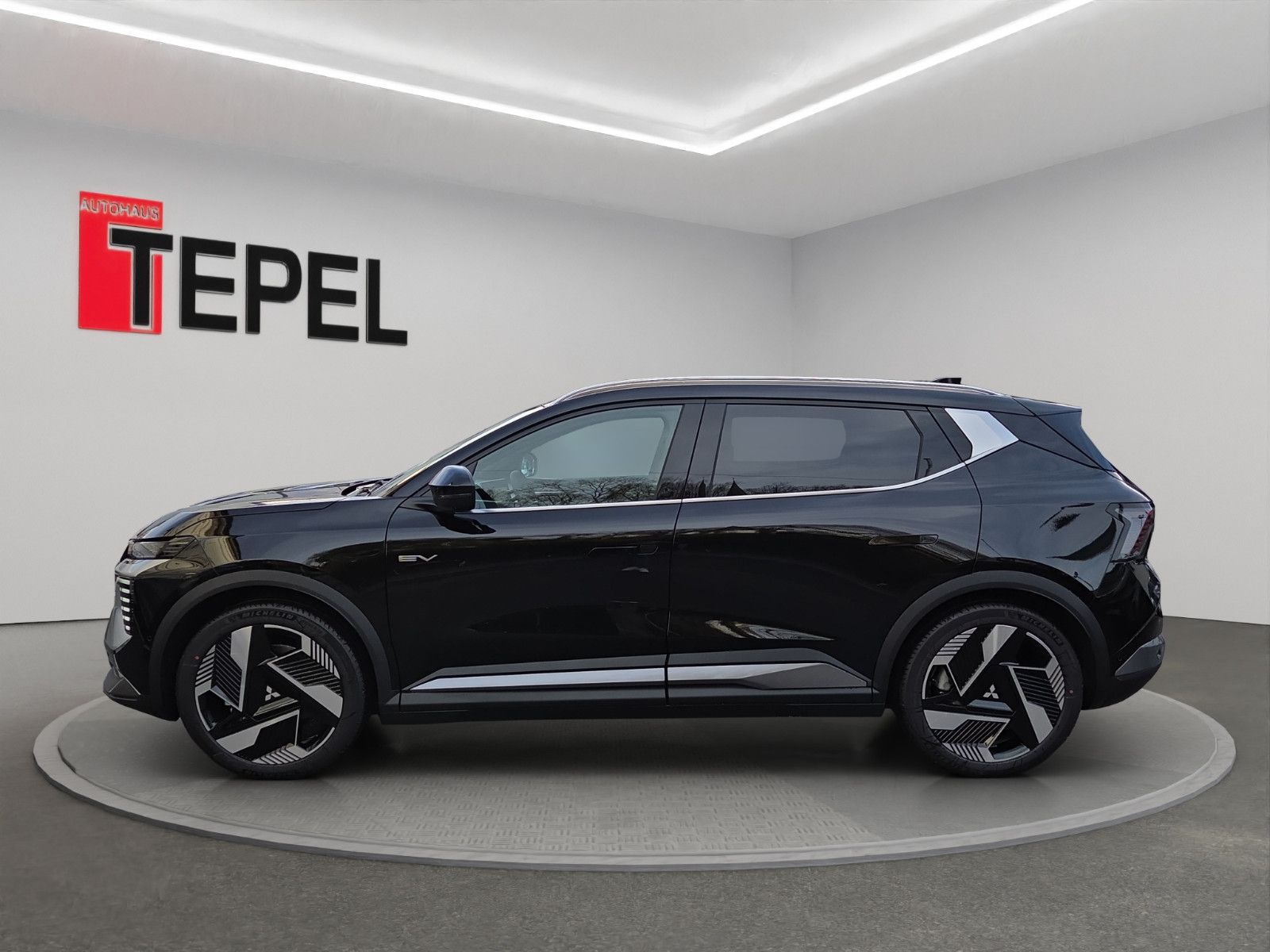 Fahrzeugabbildung Mitsubishi ECLIPSE CROSS EV DIAMANT TOP LUXURY-PAKET