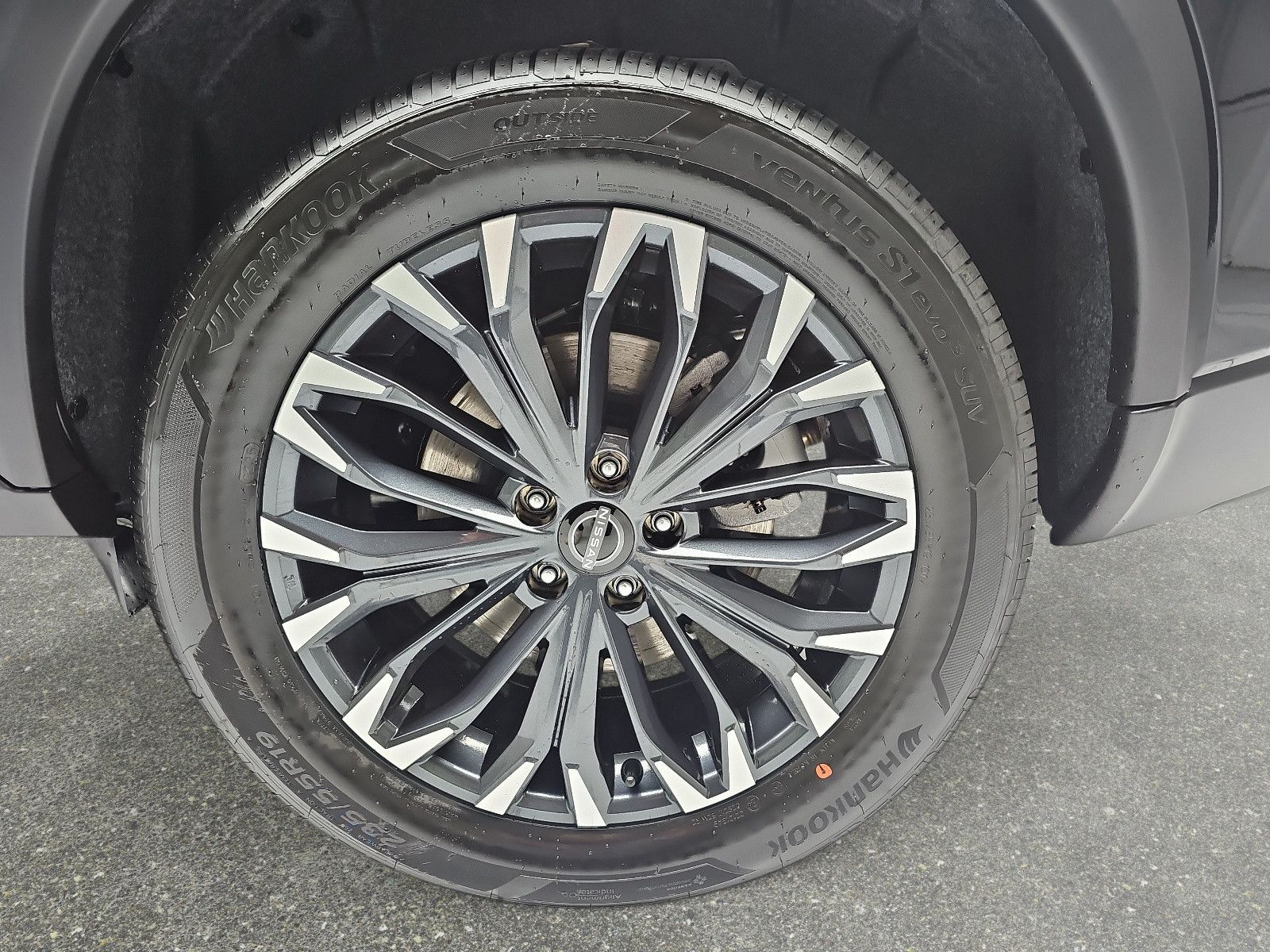 Fahrzeugabbildung Nissan X-TRAIL 1.5 VC-T e-Power N-Connecta