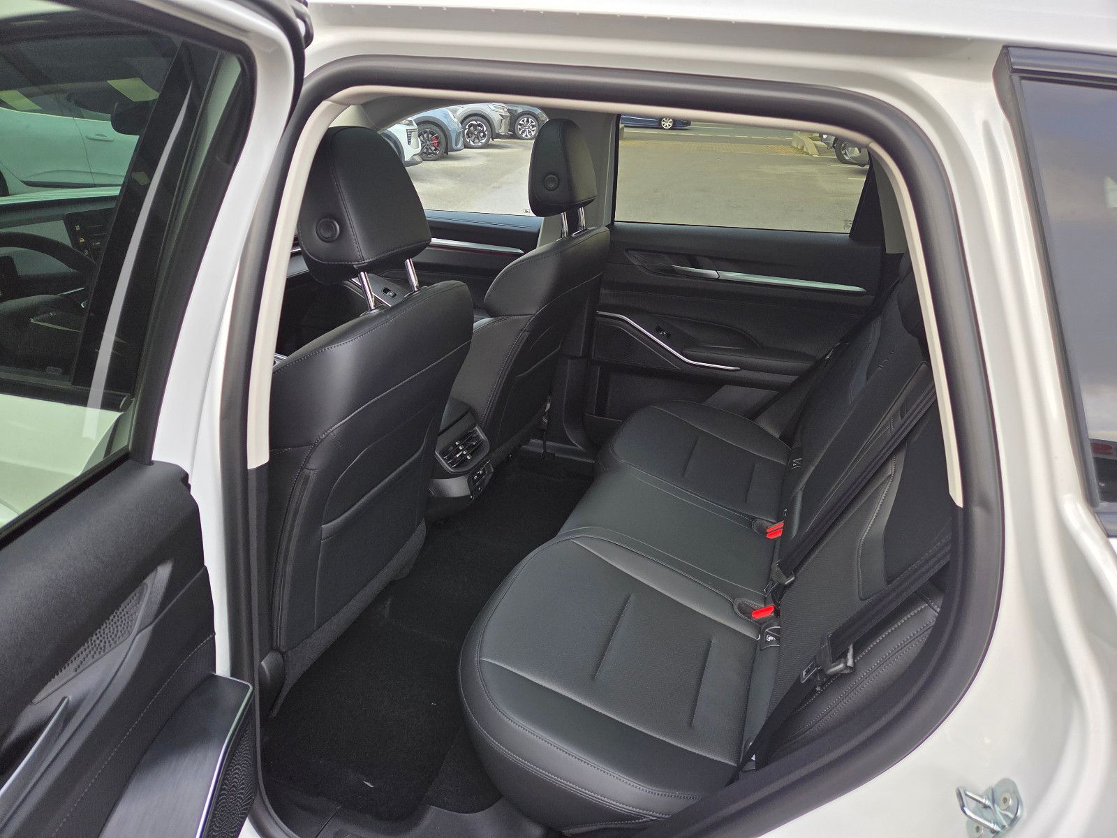 Fahrzeugabbildung GWM HAVAL H6 LUXURY HYBRID