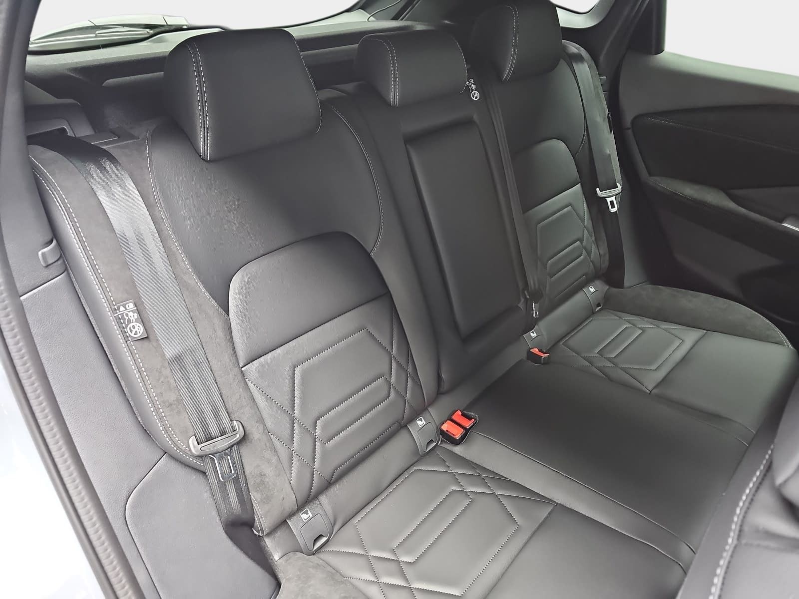 Fahrzeugabbildung Nissan Qashqai 1.3 DIG-T MHEV Xtronic N-Design