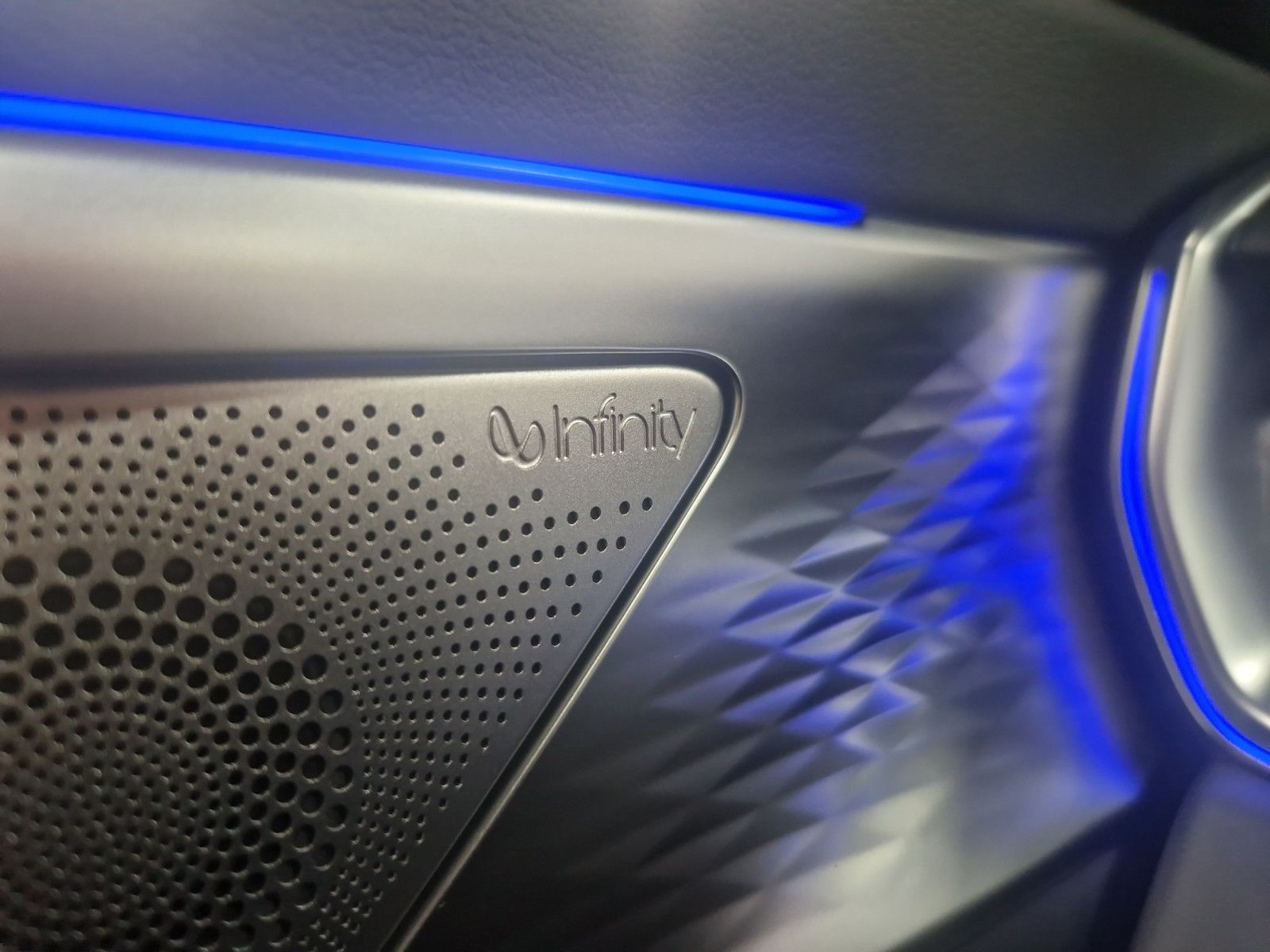 Fahrzeugabbildung GWM WEY 05 LUXURY PHEV 4WD