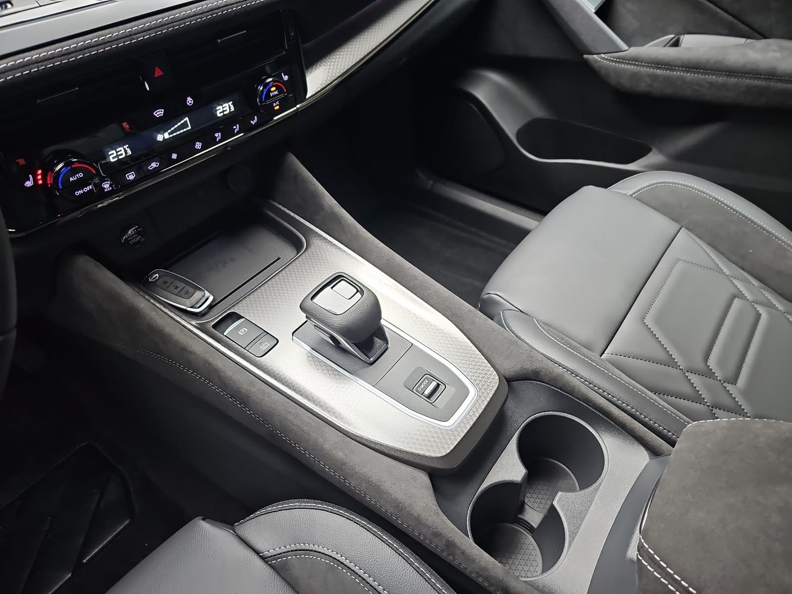 Fahrzeugabbildung Nissan Qashqai 1.3 DIG-T MHEV Xtronic N-Design