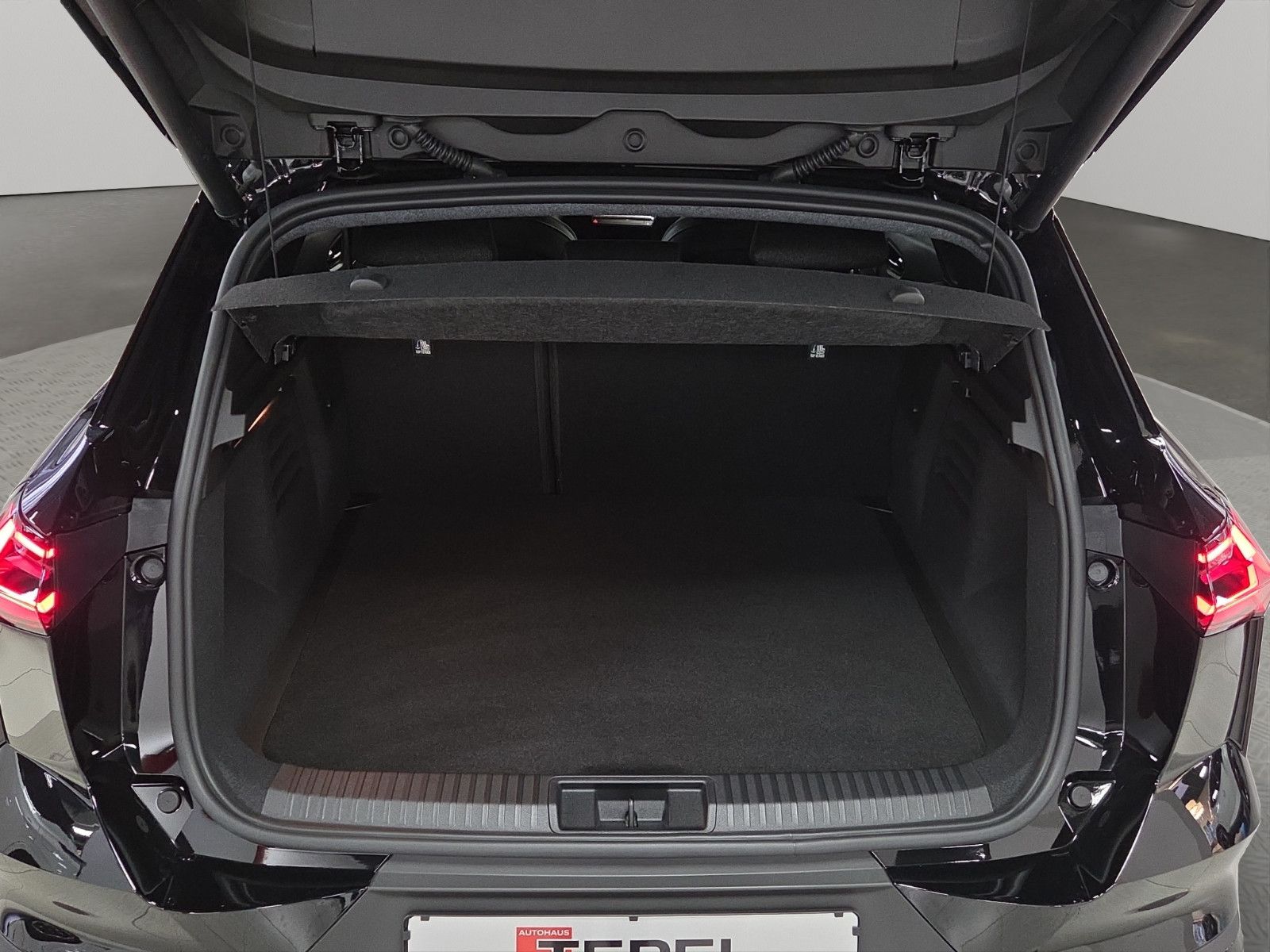 Fahrzeugabbildung Mitsubishi GRANDIS 1.8 INTRO EDITION HYBRID