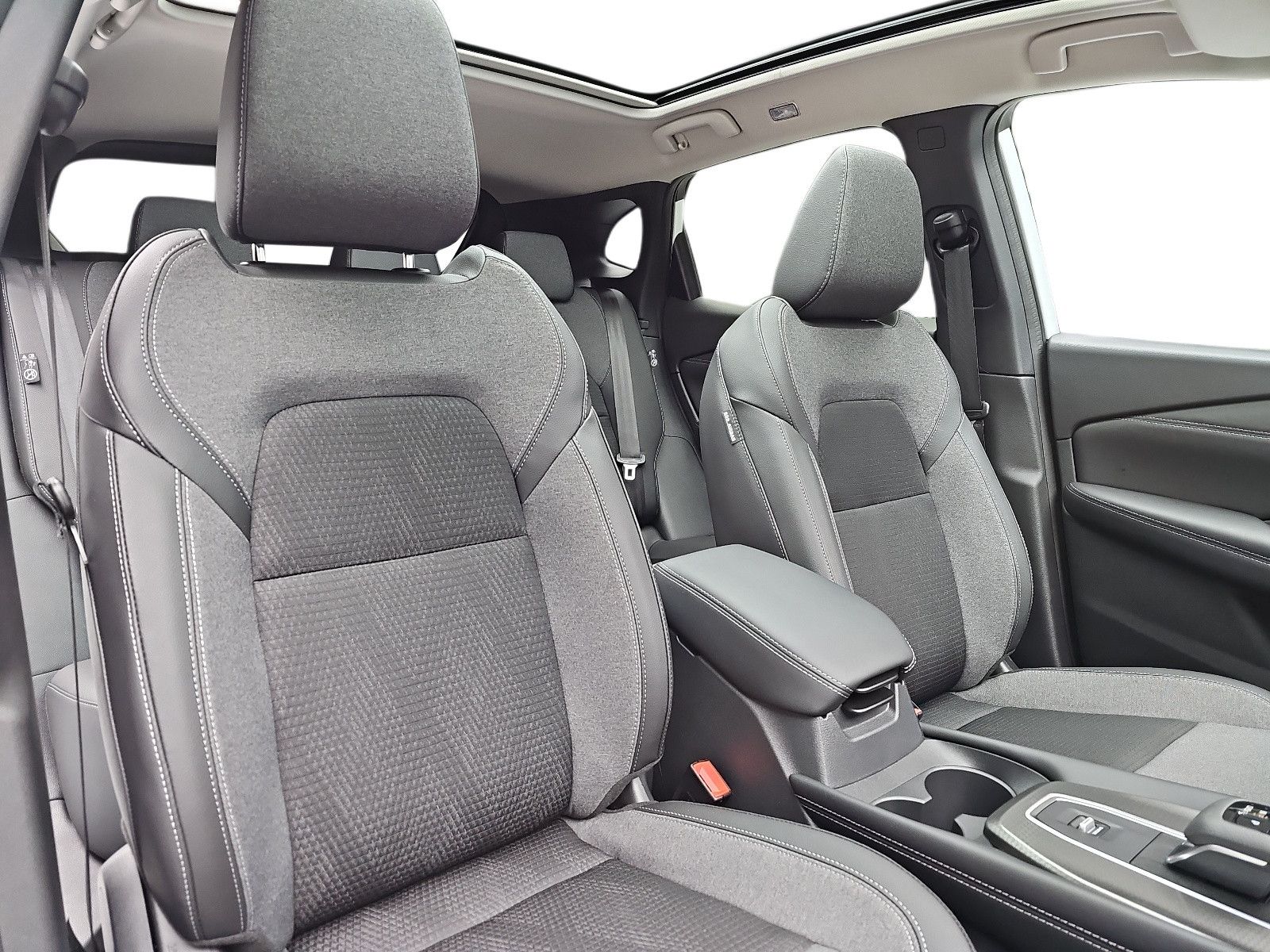 Fahrzeugabbildung Nissan Qashqai 1.3 DIG-T MHEV Xtronic N-CONNECTA