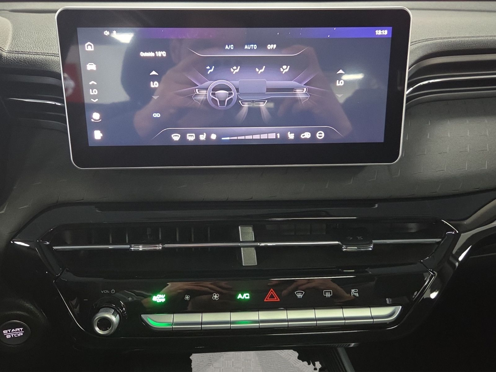 Fahrzeugabbildung GWM HAVAL JOLION PRO Premium 1.5 Turbo-Benziner