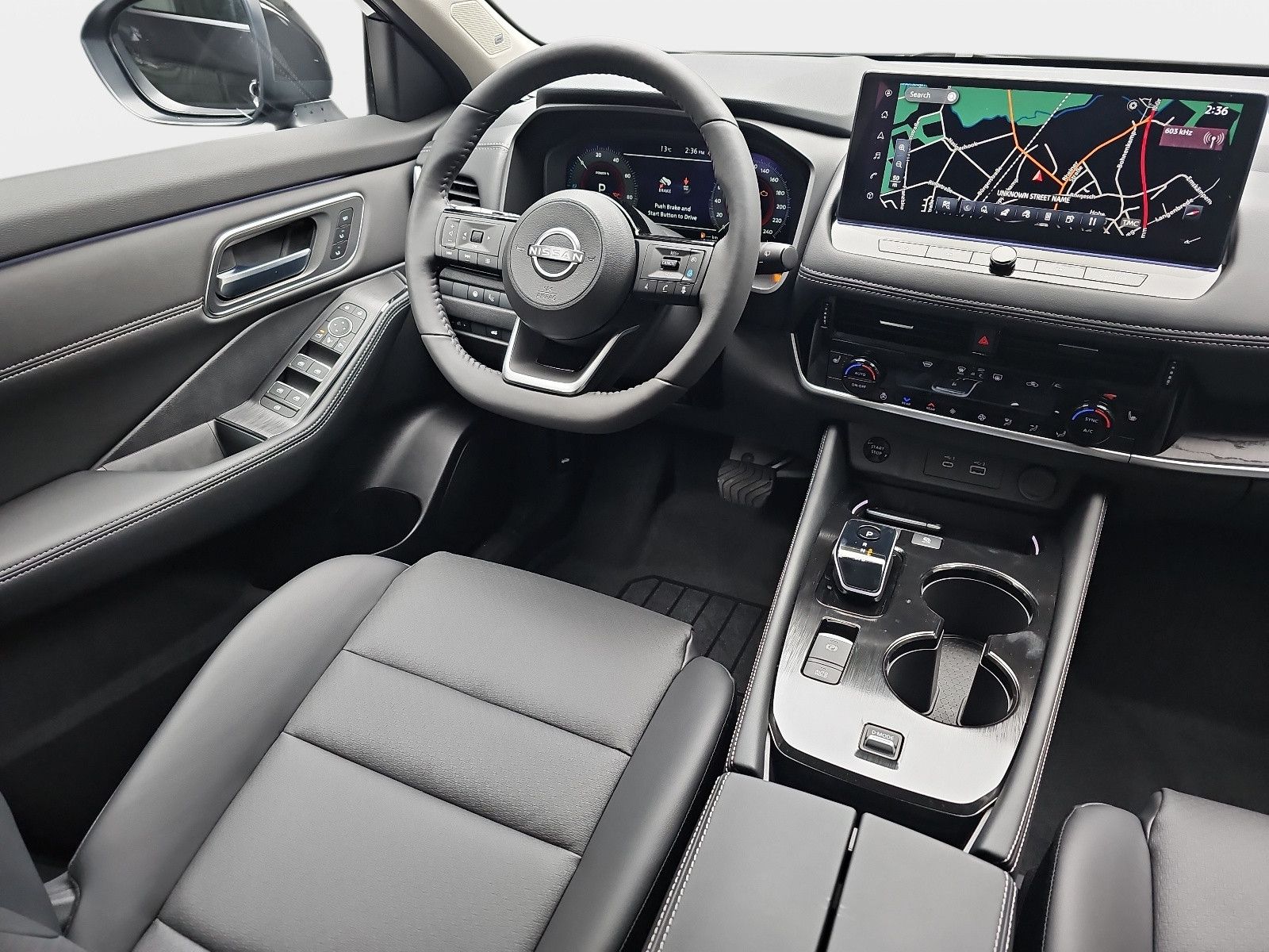 Fahrzeugabbildung Nissan X-TRAIL 1.5 VC-T e-Power TEKNA