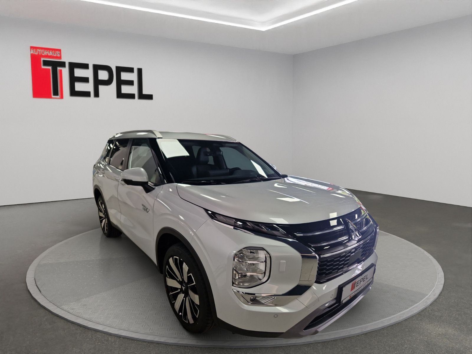 Mitsubishi OUTLANDER 2.4 PHEV INTRO EDITION 4WD