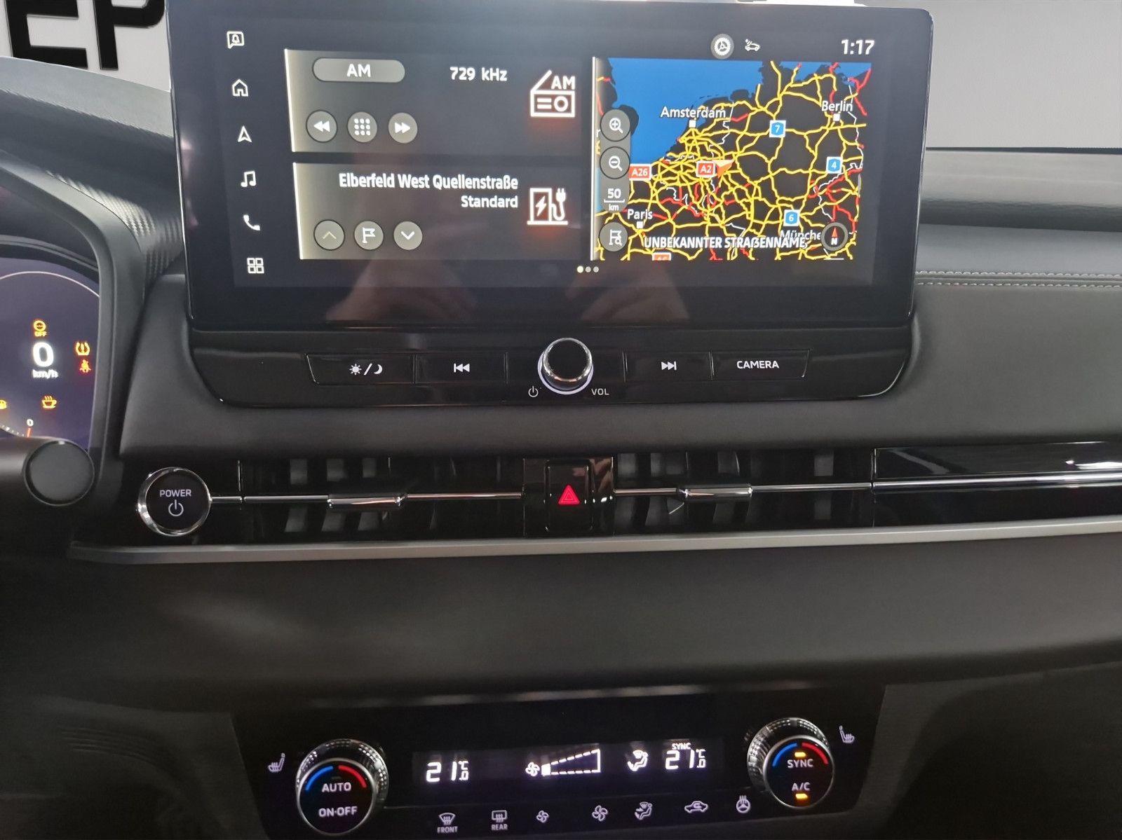 Fahrzeugabbildung Mitsubishi OUTLANDER 2.4 PHEV INTRO EDITION 4WD