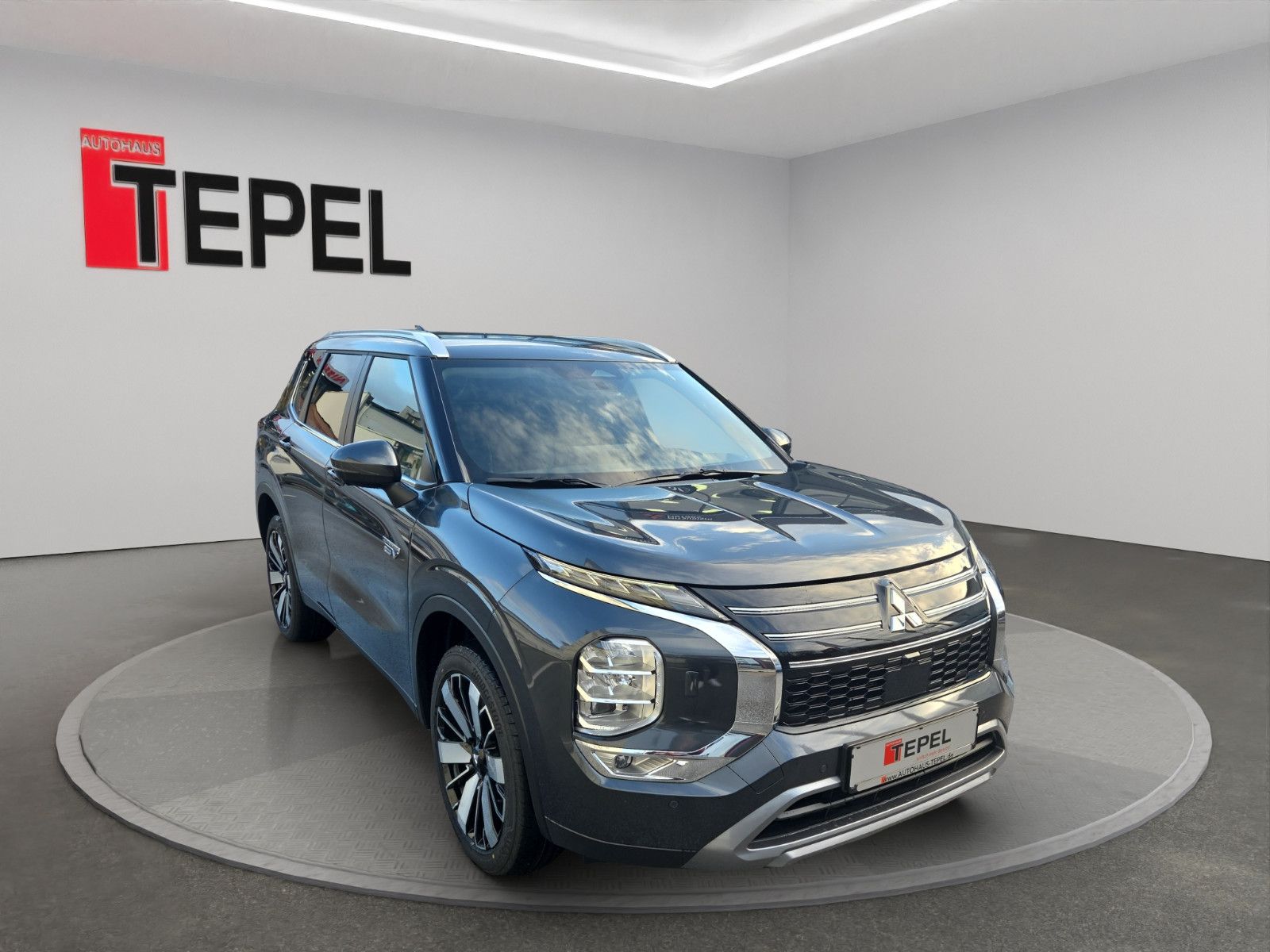 Mitsubishi OUTLANDER 2.4 PHEV INTRO EDITION 4WD