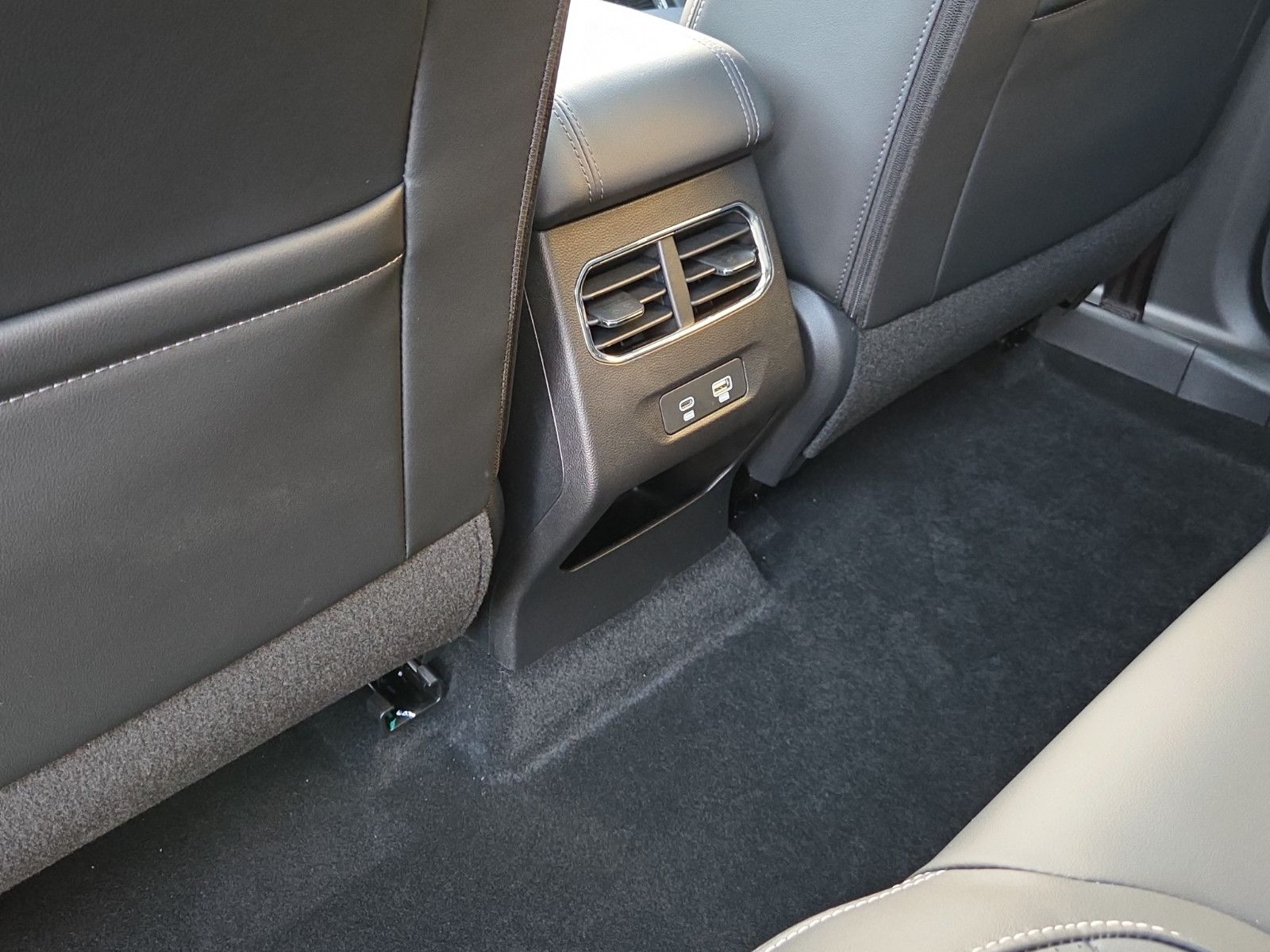 Fahrzeugabbildung GWM HAVAL JOLION PRO 1.5 LUXURY