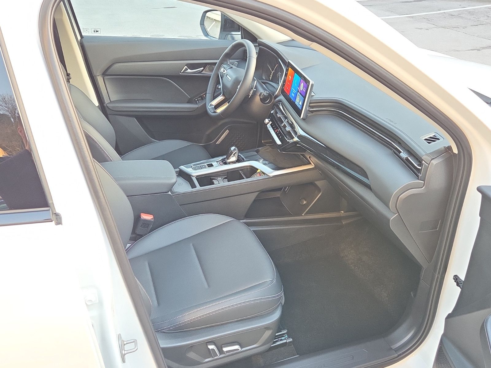 Fahrzeugabbildung GWM HAVAL JOLION PRO 1.5 LUXURY