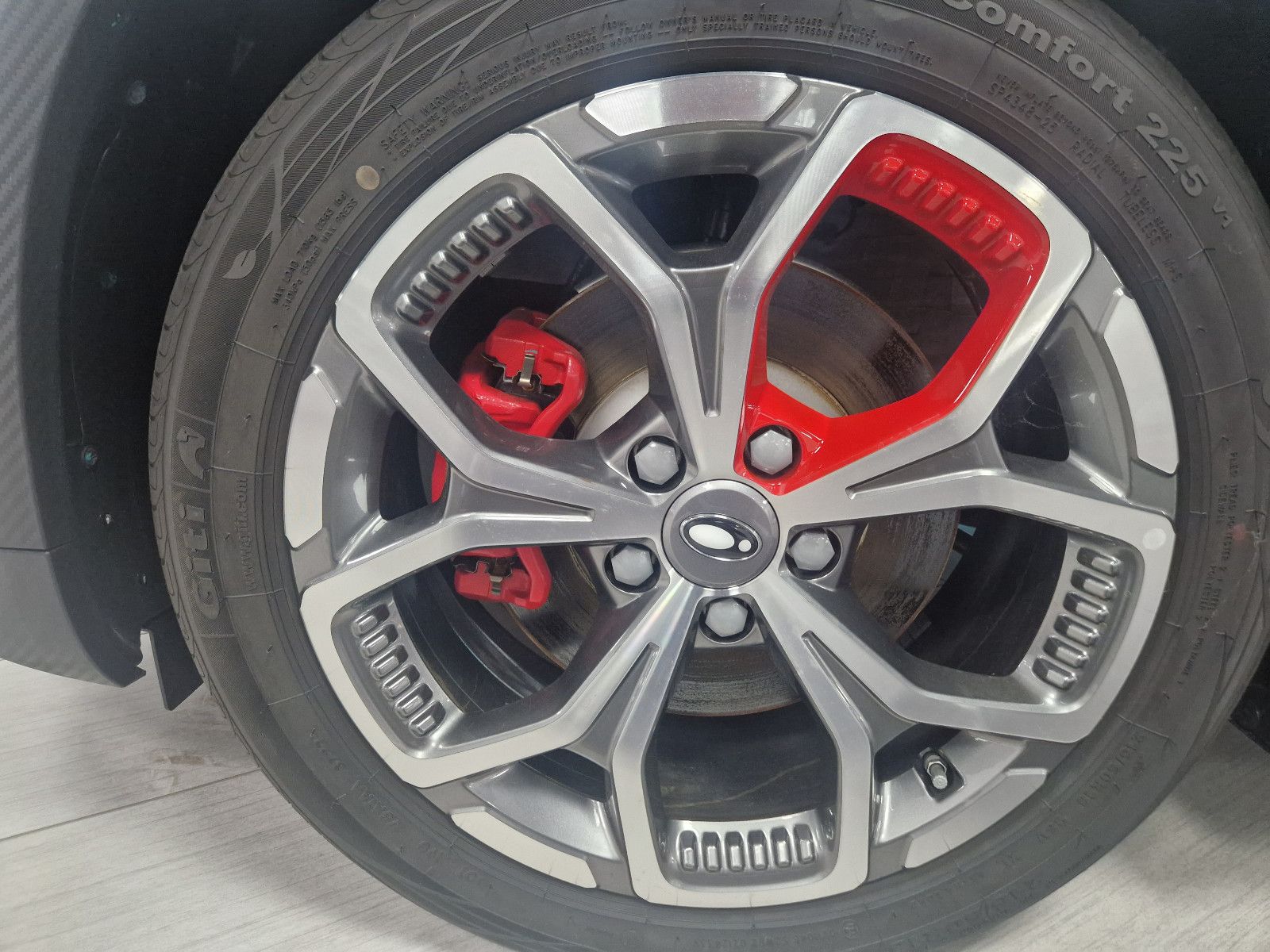 Fahrzeugabbildung GWM ORA 03 - GT 63kWh