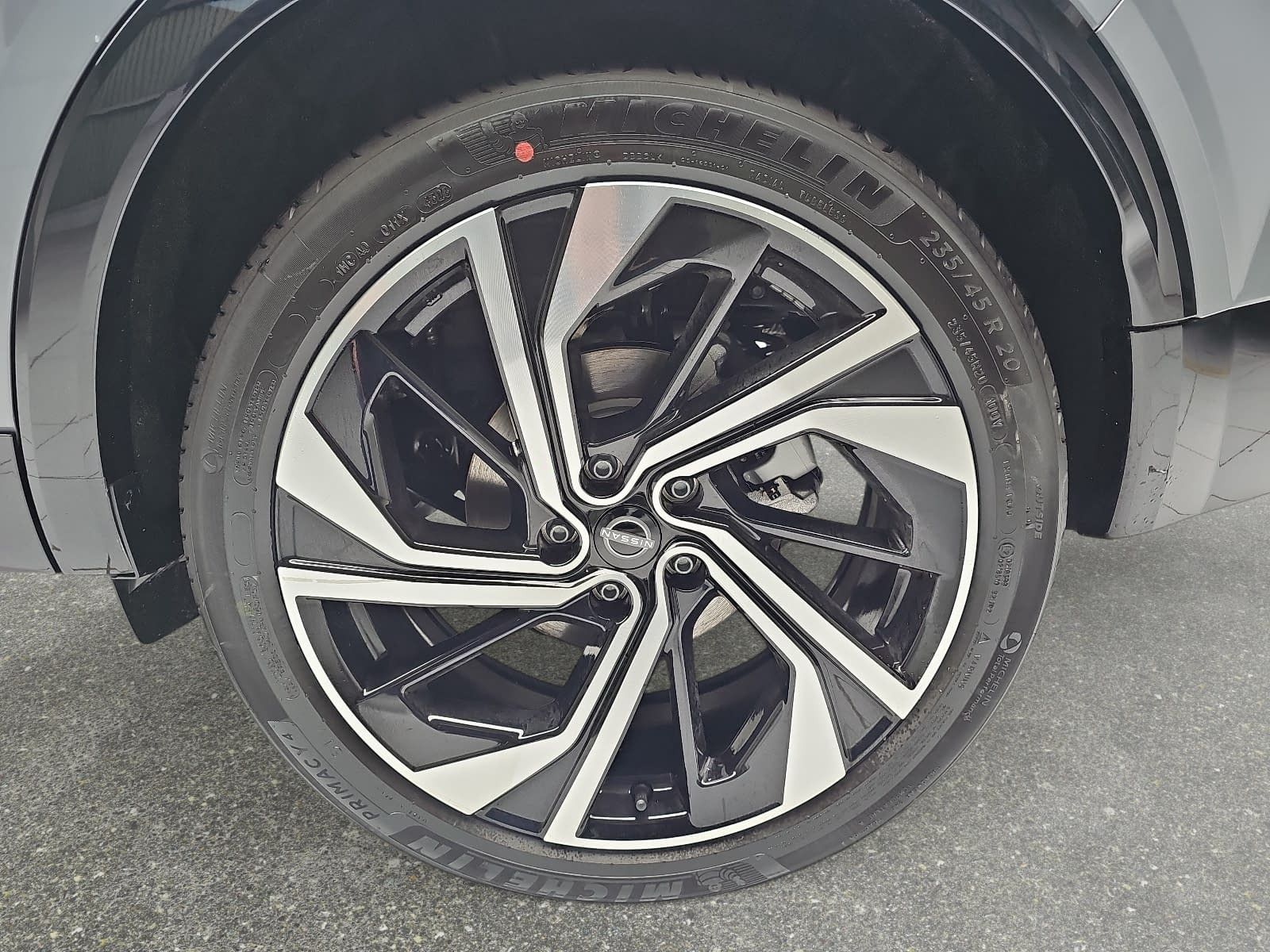 Fahrzeugabbildung Nissan QASHQAI 1.3 DIG-T TEKNA/ PREMIUM PAKET Xtronic