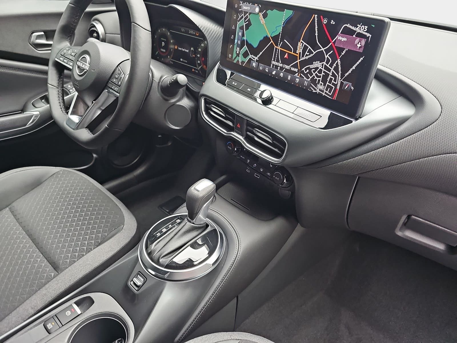 Fahrzeugabbildung Nissan JUKE 1.0 DIG-T N-CONNECTA DCT