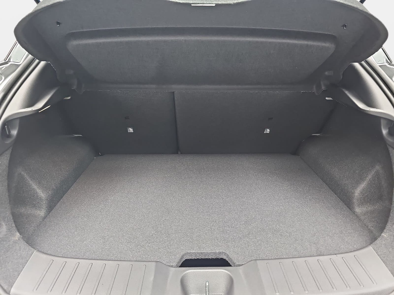 Fahrzeugabbildung Nissan JUKE 1.0 DIG-T N-CONNECTA DCT