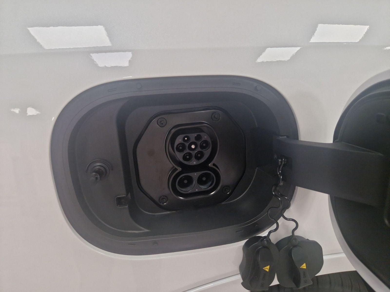 Fahrzeugabbildung GWM WEY 05 LUXURY 2.0 PHEV 4WD