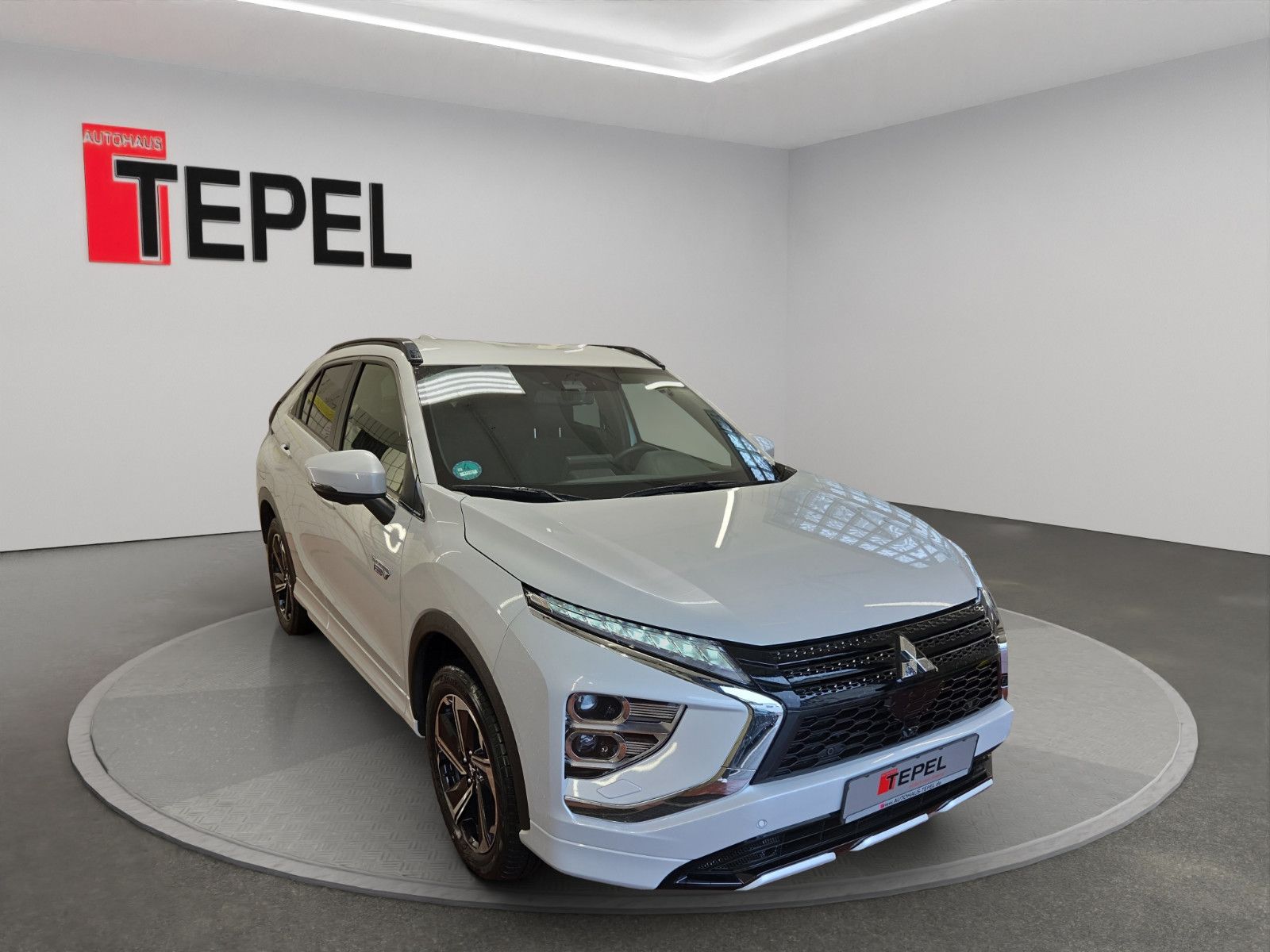 Mitsubishi ECLIPSE CROSS 2.4 PLUG-IN HYBRID SELECT 4WD