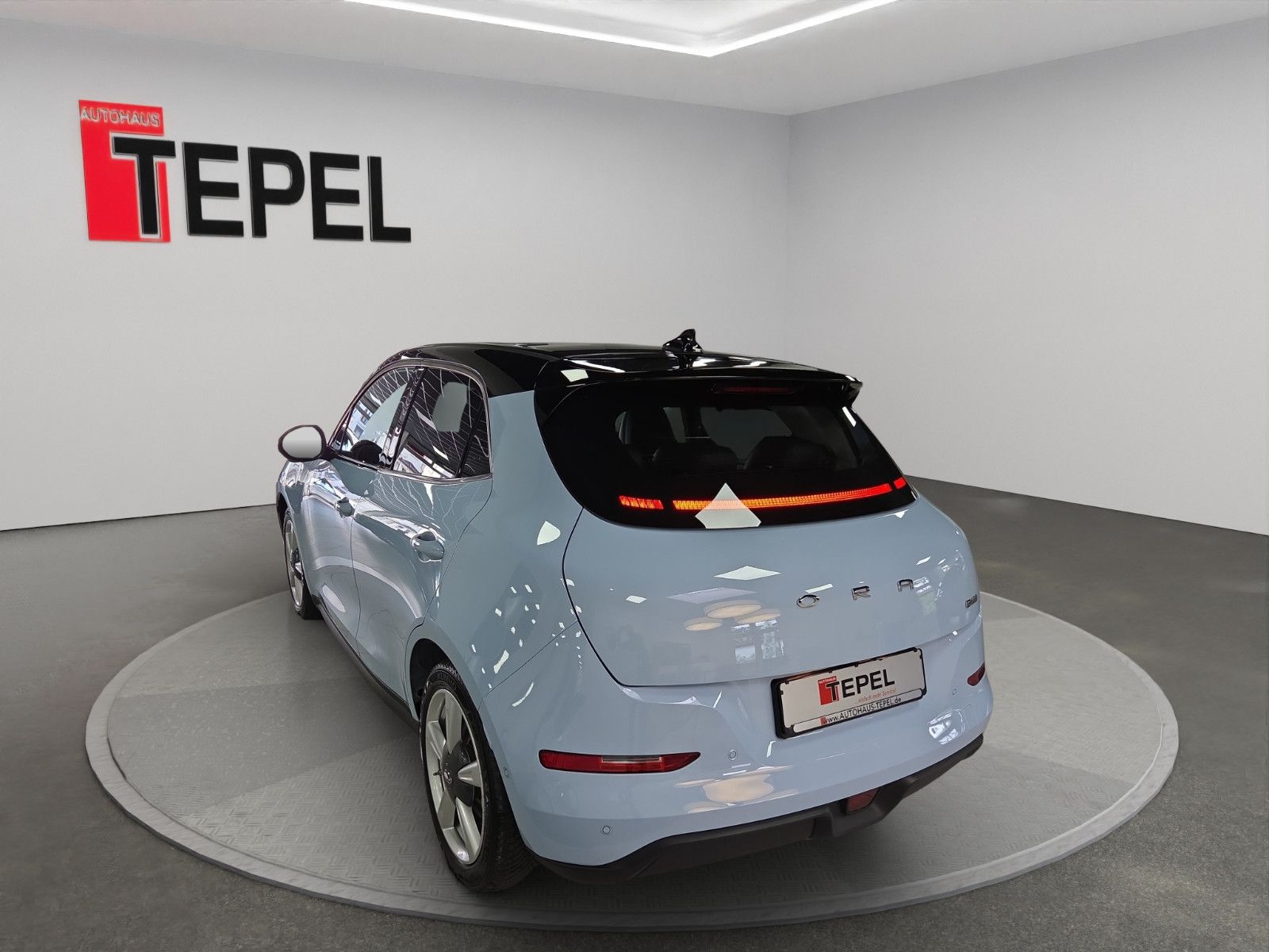 Fahrzeugabbildung GWM ORA 03 - 63kWh 400 PRO+