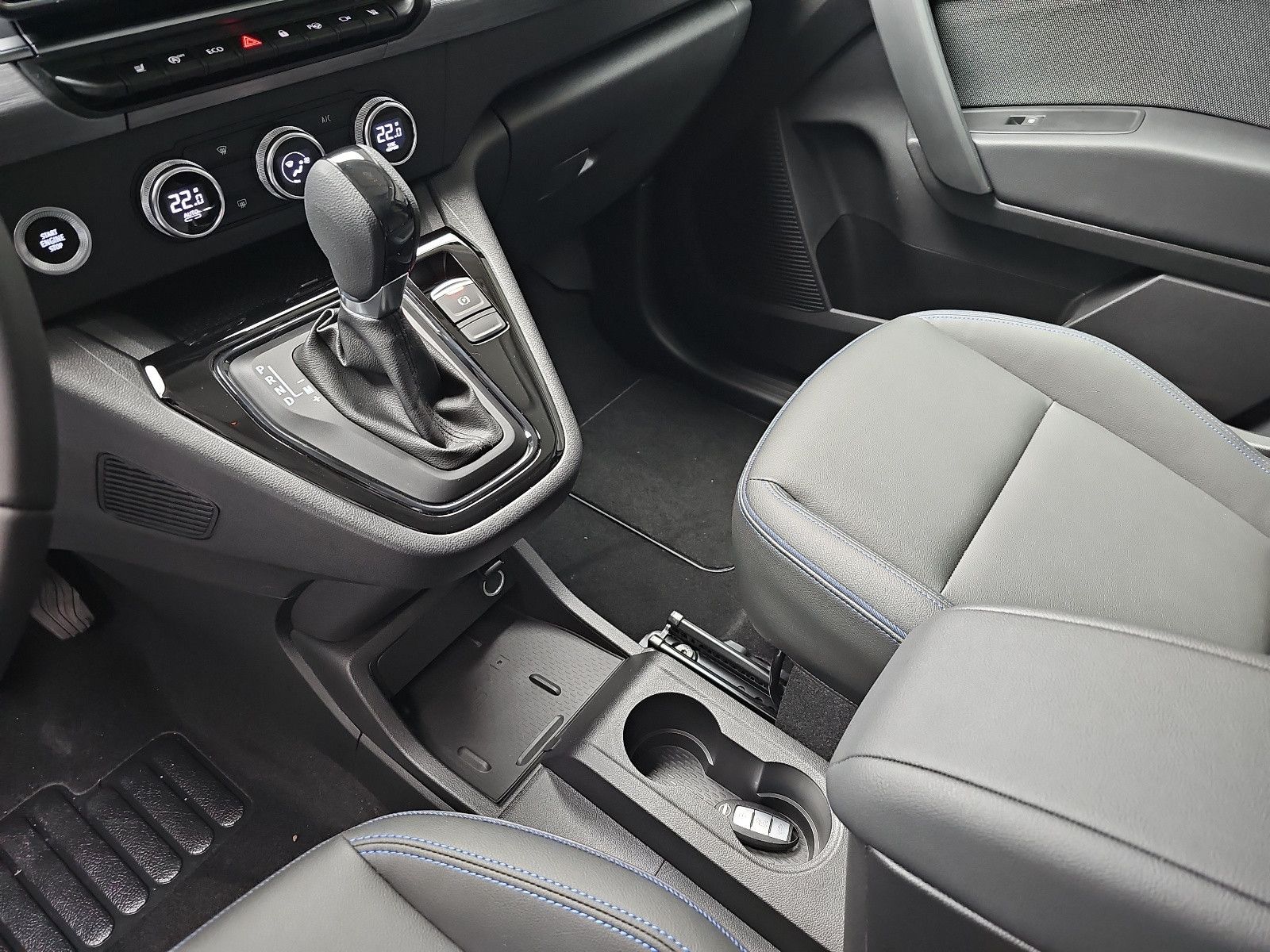 Fahrzeugabbildung Nissan TOWNSTAR 1.3 DIG-T TEKNA AT L2