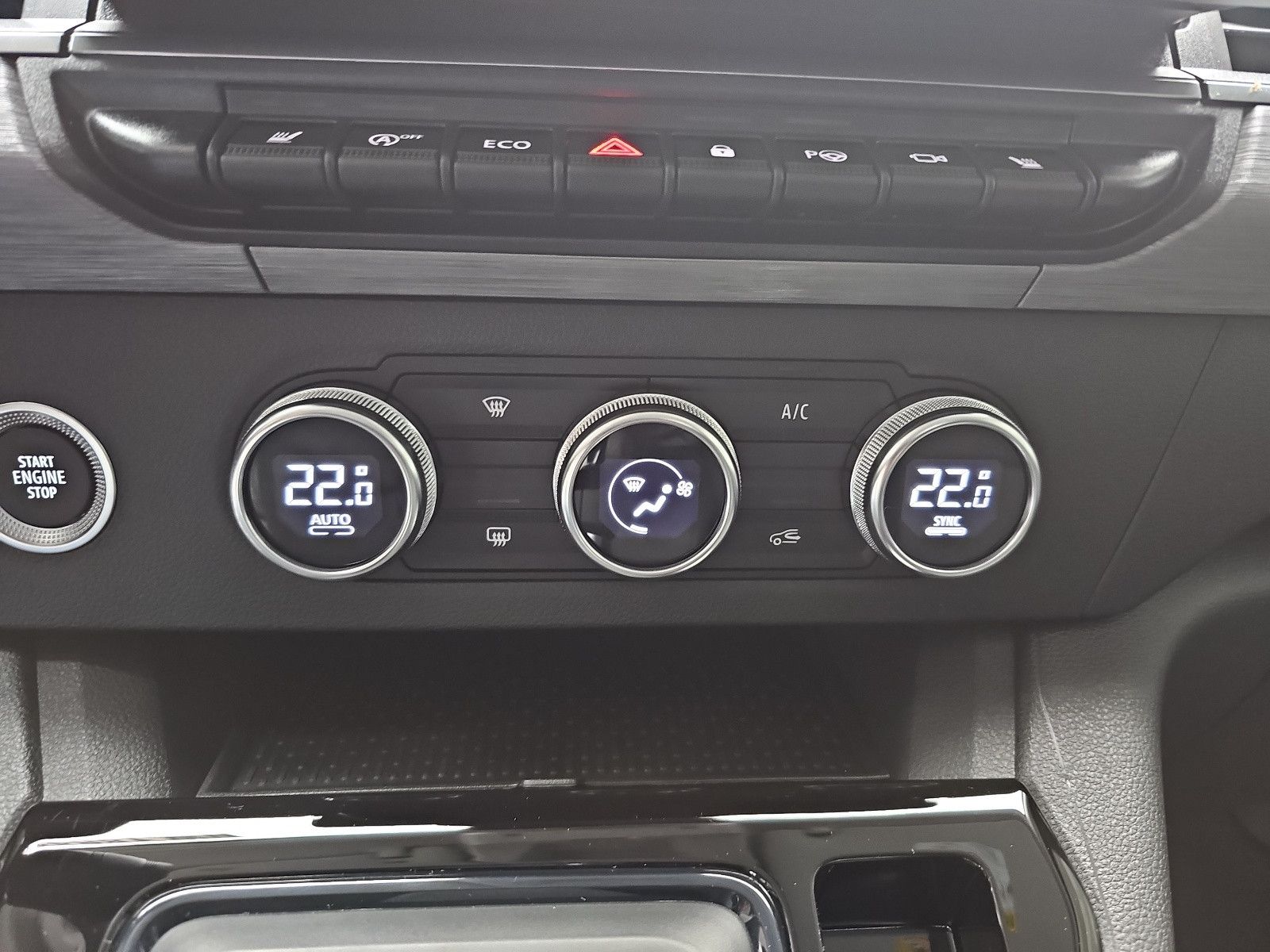 Fahrzeugabbildung Nissan TOWNSTAR 1.3 DIG-T TEKNA AT L2