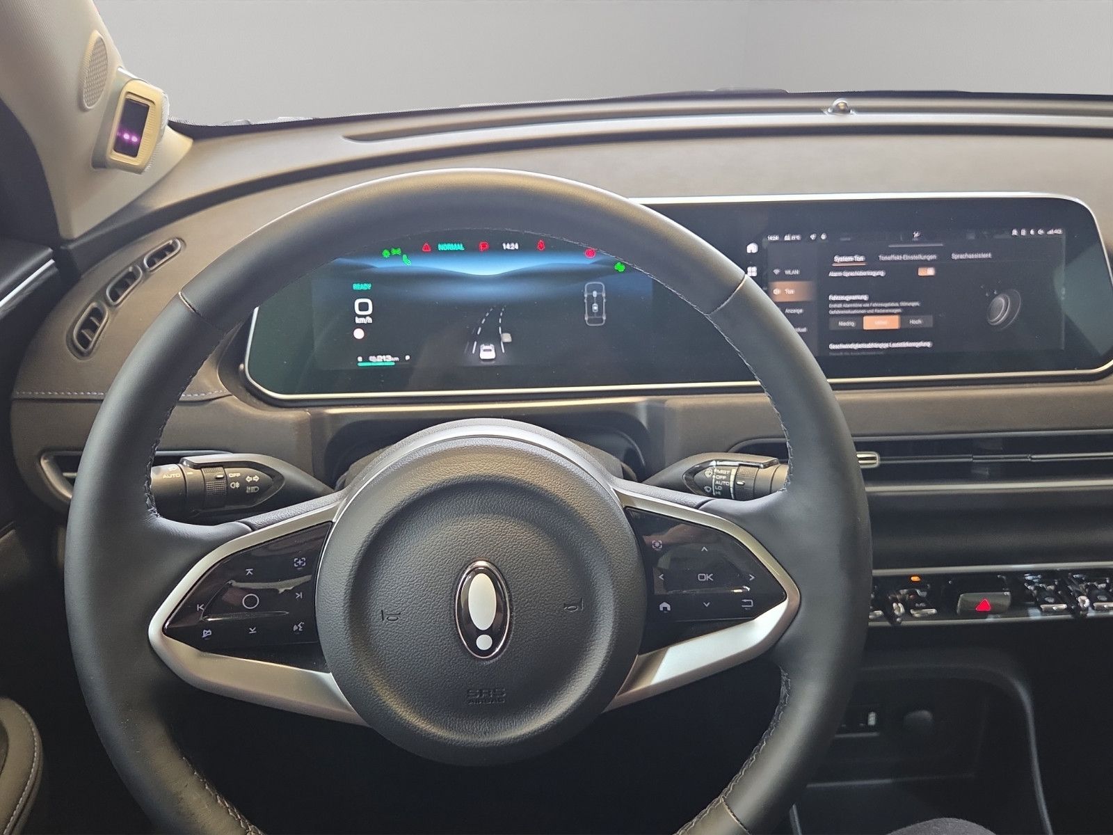 Fahrzeugabbildung GWM ORA 03 - 63kWh 400 PRO+