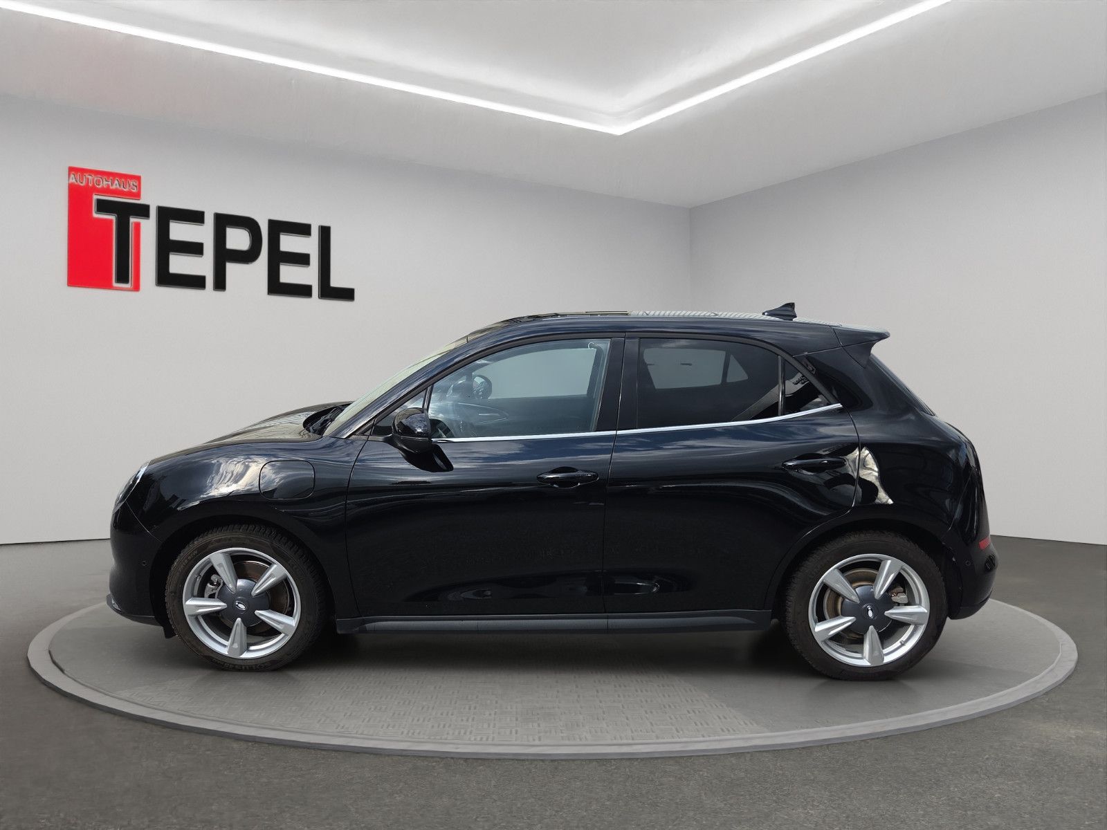 Fahrzeugabbildung GWM ORA 03 - 63kWh 400 PRO+