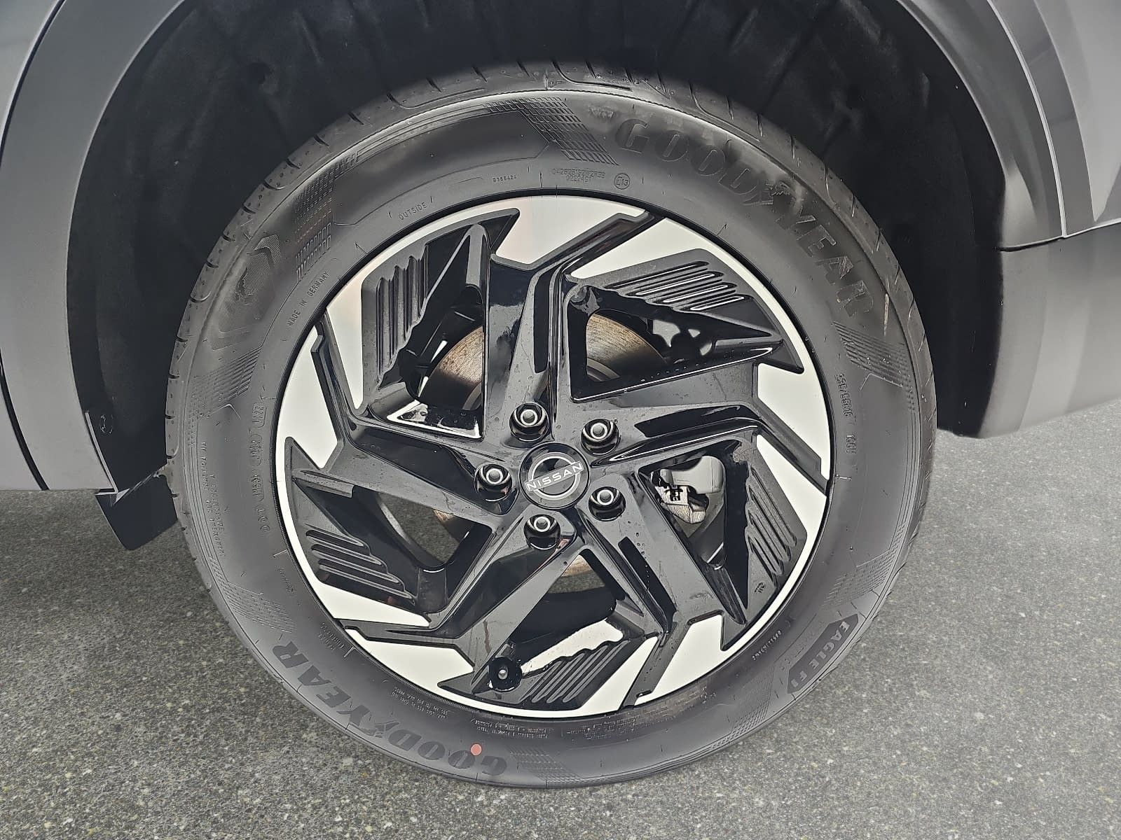 Fahrzeugabbildung Nissan QASHQAI 1.3 DIG-T MHEV Xtronic N-CONNECTA