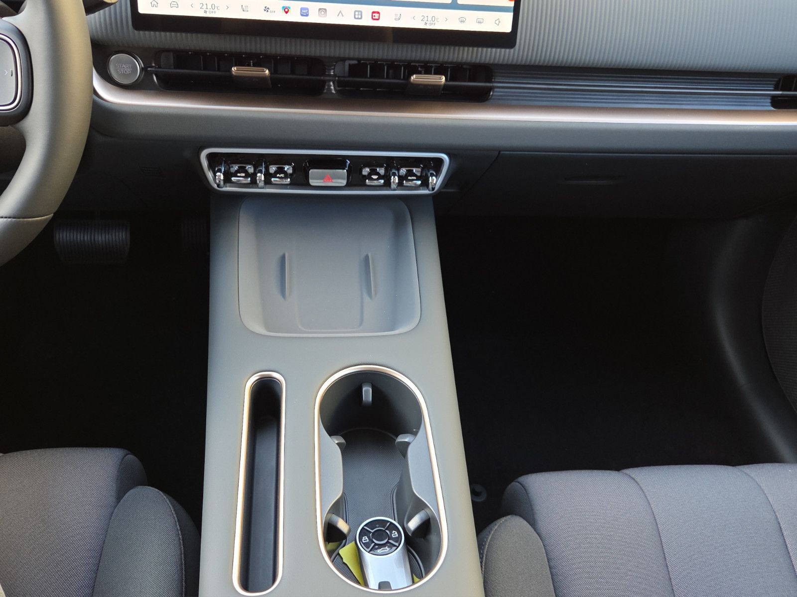 Fahrzeugabbildung GWM ORA 5 1.5 HYBRID PREMIUM