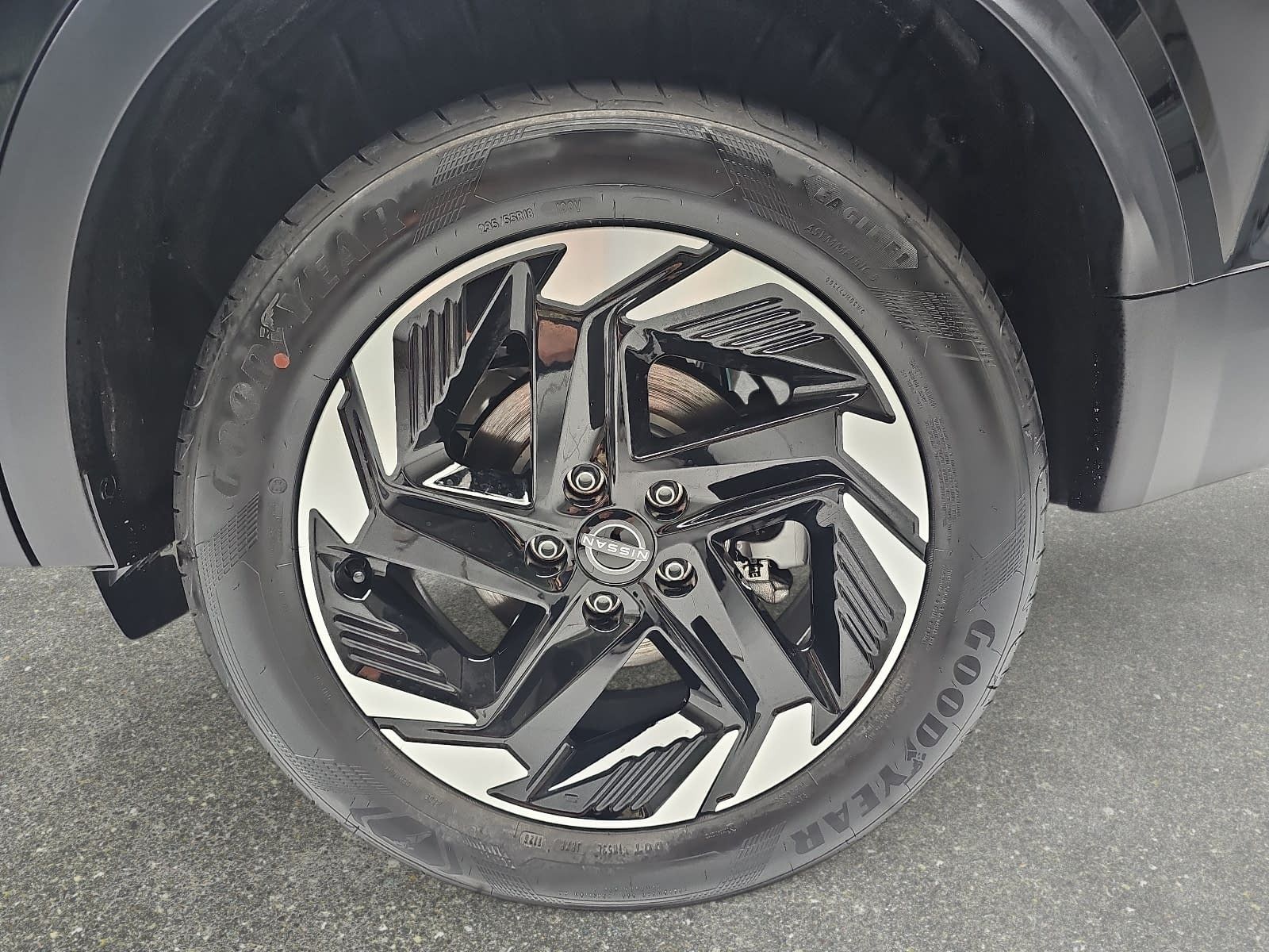 Fahrzeugabbildung Nissan QASHQAI 1.3 DIG-T MHEV Xtronic N-CONNECTA
